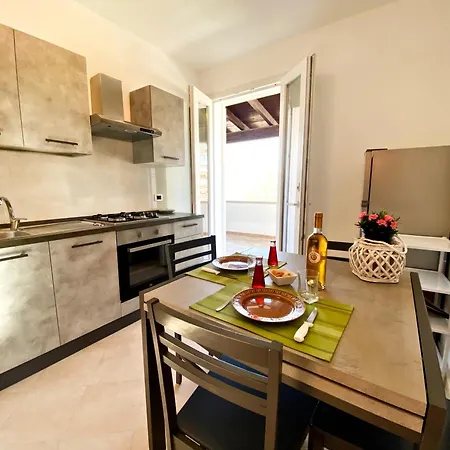 Casa Ariel - Intimo Con Balcone Apartment
